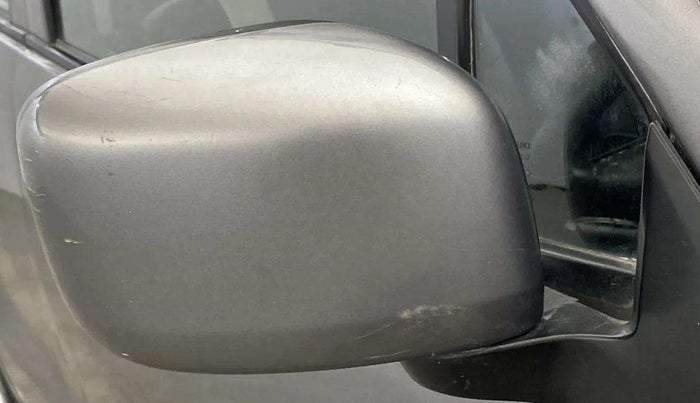 2018 Maruti Wagon R 1.0 VXI, Petrol, Manual, 16,981 km, Right rear-view mirror - Mirror movement not proper