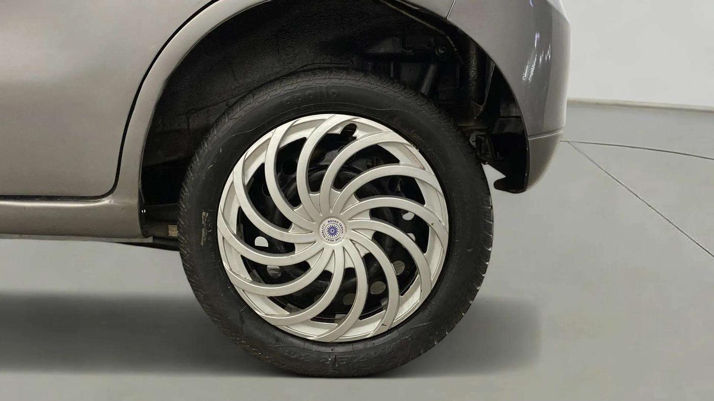 2018 Maruti Wagon R 1.0 VXI, Petrol, Manual, 17,292 km, Left Rear Wheel