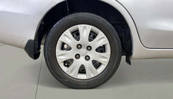 2014 Honda Amaze 1.2L I-VTEC S, Petrol, Manual, 39,507 km, Right Rear Wheel