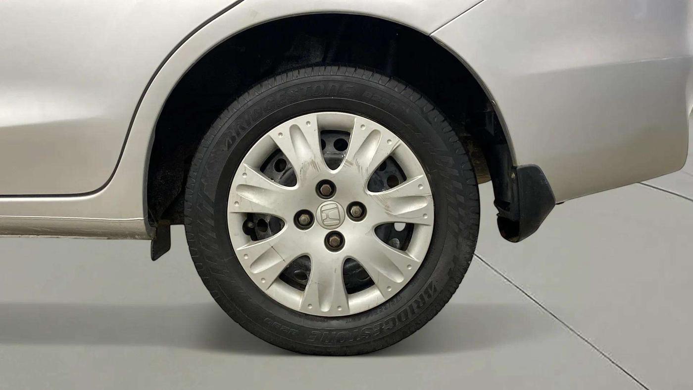 2014 Honda Amaze 1.2L I-VTEC S, Petrol, Manual, 39,660 km, Left Rear Wheel