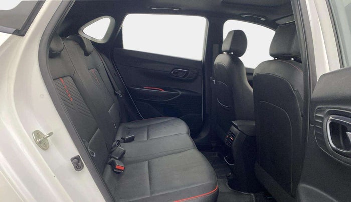 2022 Hyundai NEW I20 N LINE N6 1.0 TURBO GDI IMT, Petrol, Manual, 15,485 km, Right Side Rear Door Cabin