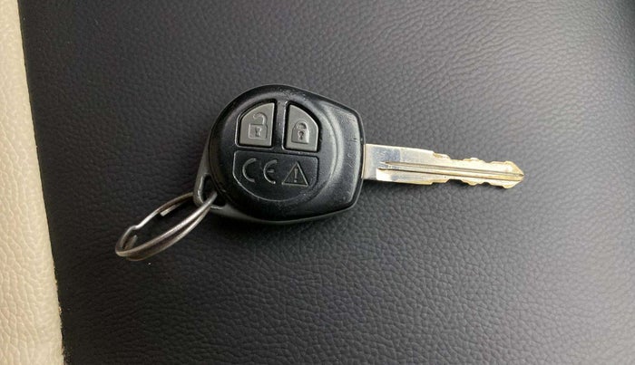2021 Maruti Baleno DELTA PETROL 1.2, Petrol, Manual, 36,632 km, Key Close Up
