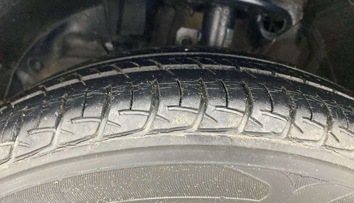 2021 Maruti Baleno DELTA PETROL 1.2, Petrol, Manual, 36,632 km, Left Front Tyre Tread