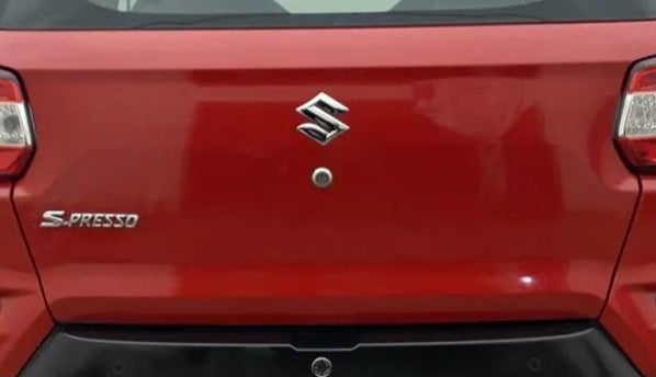 2021 Maruti S PRESSO VXI PLUS AMT, Petrol, Automatic, 39,893 km, Dicky (Boot door) - Minor scratches