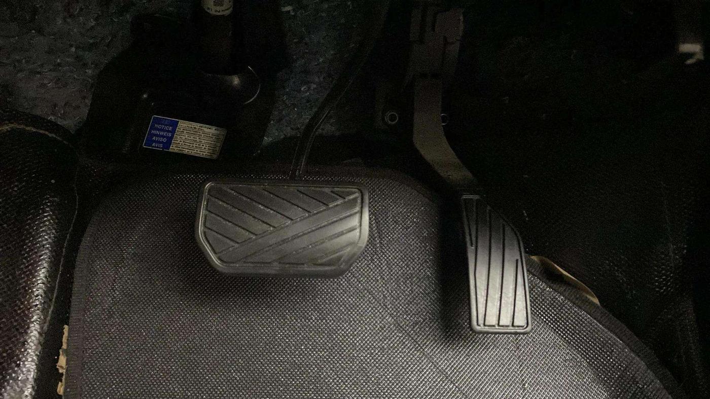 2021 Toyota URBAN CRUISER PREMIUM GRADE AT, Petrol, Automatic, 63,761 km, Pedals
