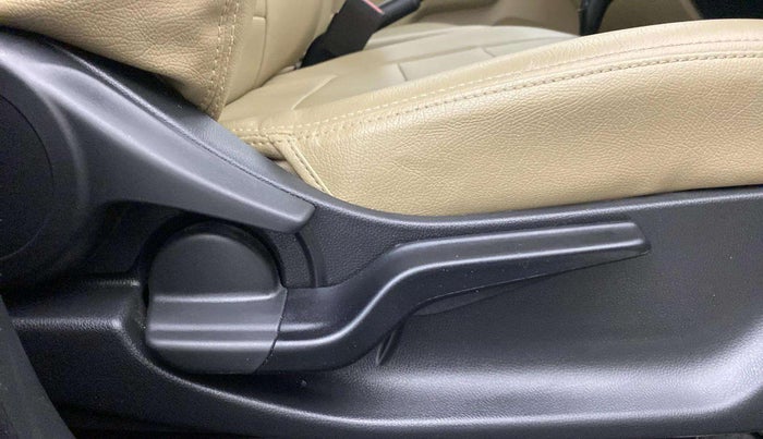 2018 Honda Amaze 1.2L I-VTEC V CVT, Petrol, Automatic, 13,650 km, Driver Side Adjustment Panel