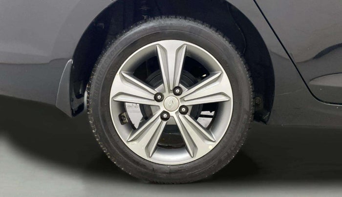 2018 Hyundai Verna 1.6 VTVT SX O, Petrol, Manual, 38,837 km, Right Rear Wheel