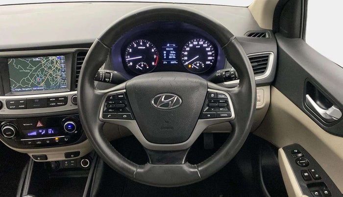 2018 Hyundai Verna 1.6 VTVT SX O, Petrol, Manual, 38,837 km, Steering Wheel Close Up