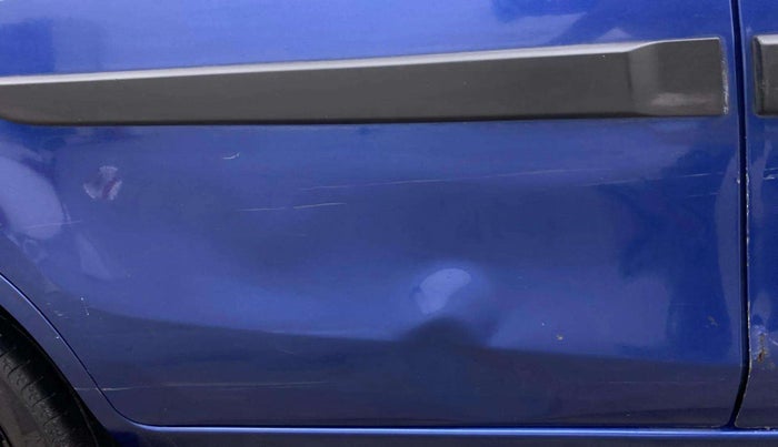 2014 Maruti Alto 800 LXI, Petrol, Manual, 72,071 km, Right rear door - Minor scratches