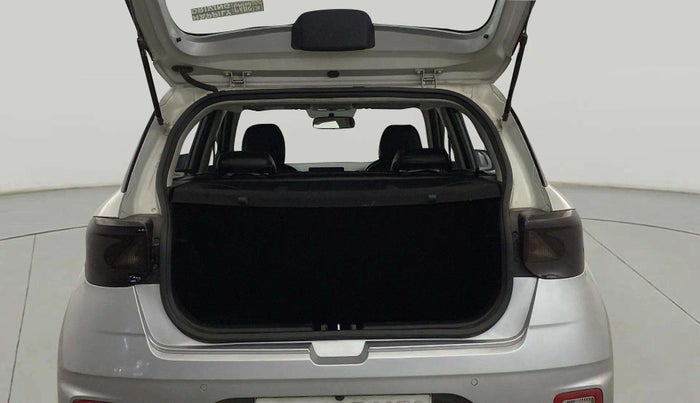 2020 Hyundai VENUE SX 1.0 TURBO, Petrol, Manual, 33,549 km, Boot Open Zoomed View