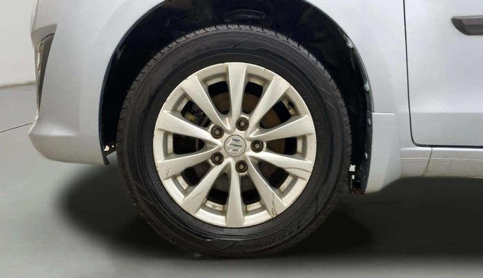 2014 Maruti Ertiga ZXI, Petrol, Manual, 86,999 km, Left Front Wheel