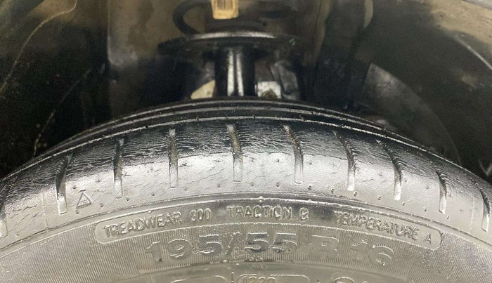 2020 Maruti Baleno ZETA PETROL 1.2, Petrol, Manual, 68,533 km, Right Front Tyre Tread