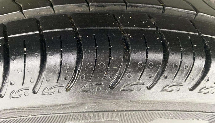 2024 Maruti New Wagon-R VXI 1.0, Petrol, Manual, 6,639 km, Right Rear Tyre Tread