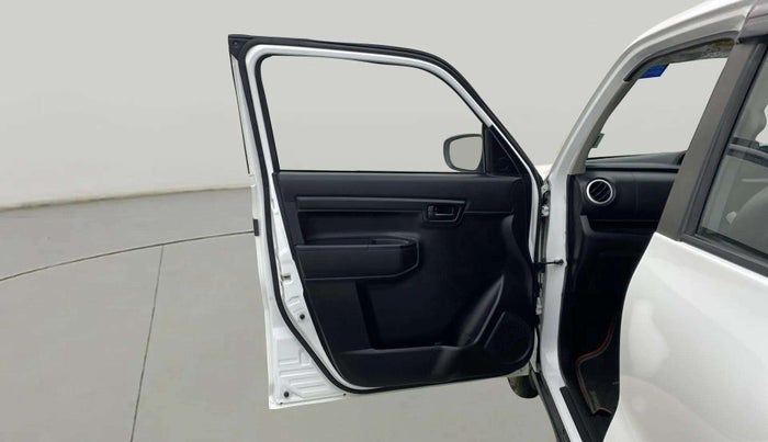 2023 Maruti S PRESSO VXI PLUS (O) AMT, Petrol, Automatic, 3,812 km, LHS Front Door