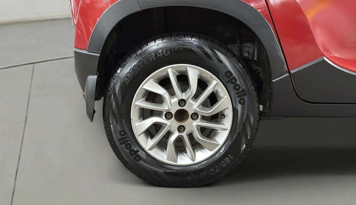 2017 Mahindra Kuv100 K6 6 STR, Petrol, Manual, 73,764 km, Right Rear Wheel