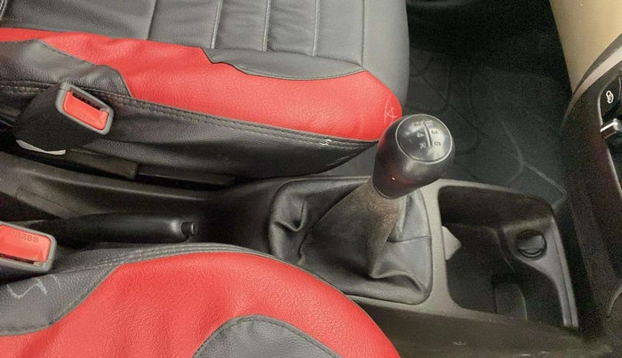 2014 Hyundai Eon ERA +, Petrol, Manual, 67,225 km, Gear Lever