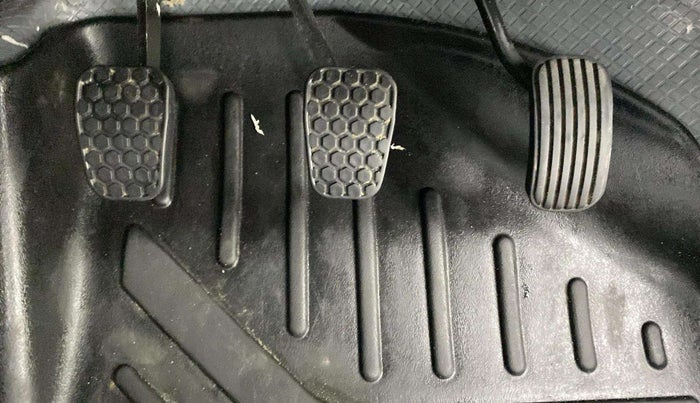 2020 Tata Tiago XZ PLUS PETROL, Petrol, Manual, 23,863 km, Pedals