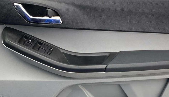 2020 Tata Tiago XZ PLUS PETROL, Petrol, Manual, 23,863 km, Driver Side Door Panels Control