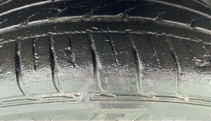 2020 Tata Tiago XZ PLUS PETROL, Petrol, Manual, 23,863 km, Right Front Tyre Tread