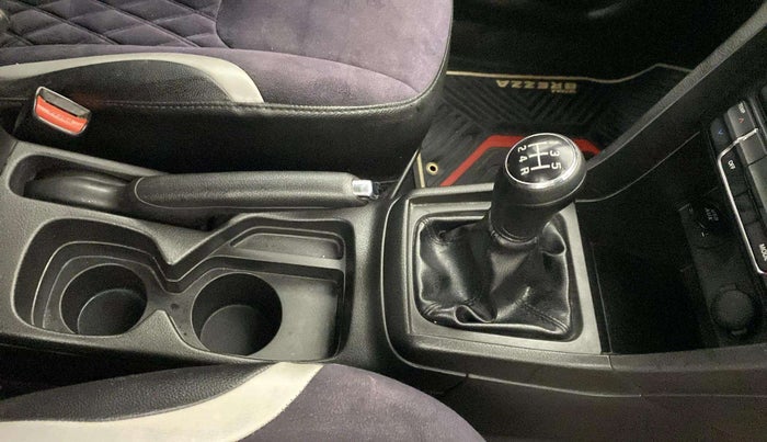 2020 Maruti Vitara Brezza ZXI, Petrol, Manual, 19,566 km, Gear Lever