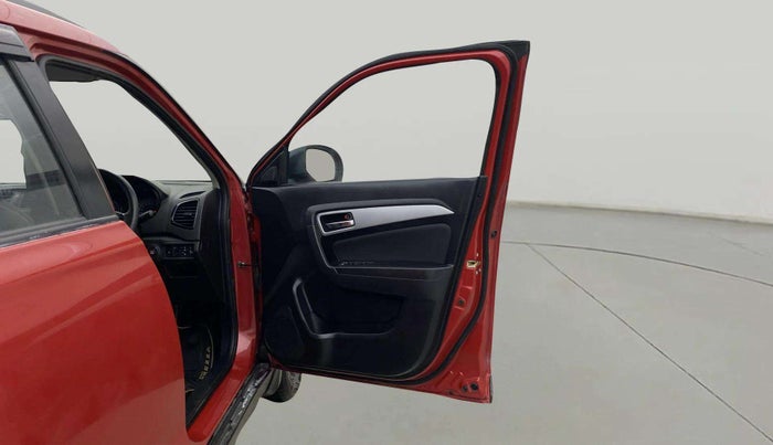 2020 Maruti Vitara Brezza ZXI, Petrol, Manual, 19,566 km, RHS Front Door