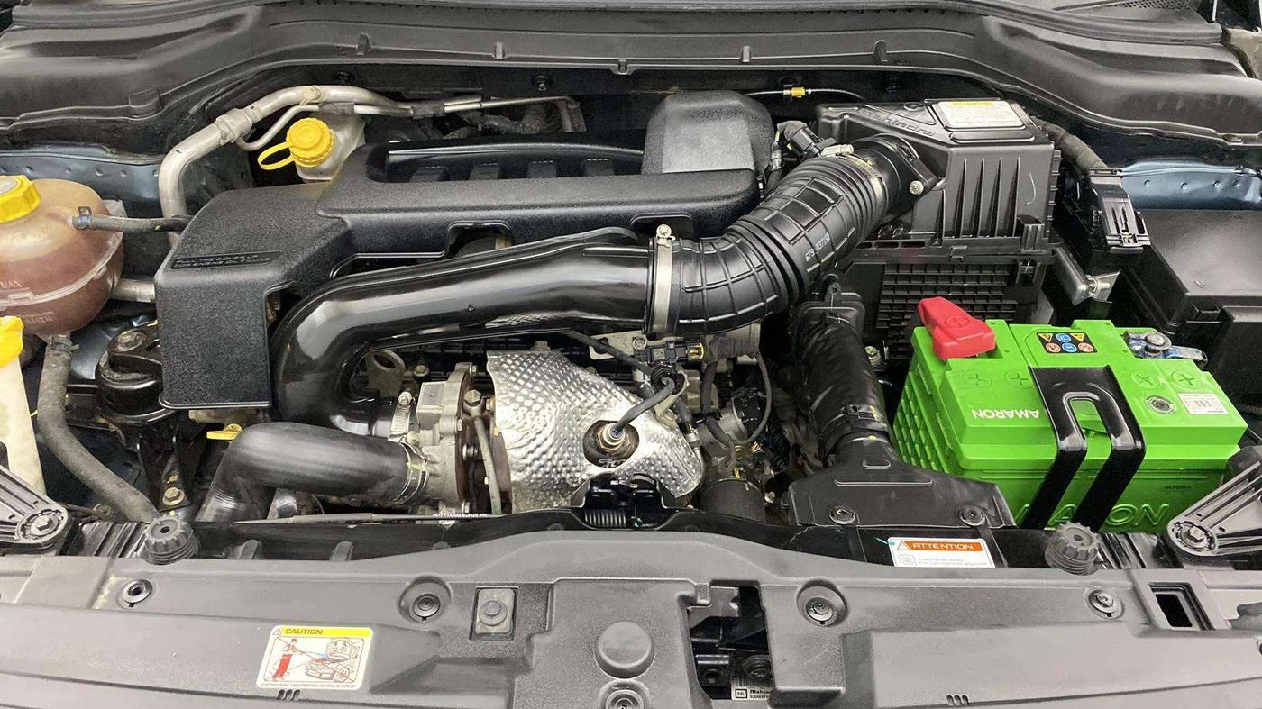 2020 Mahindra XUV300 W4 1.5 DIESEL, Diesel, Manual, 45,508 km, Engine View