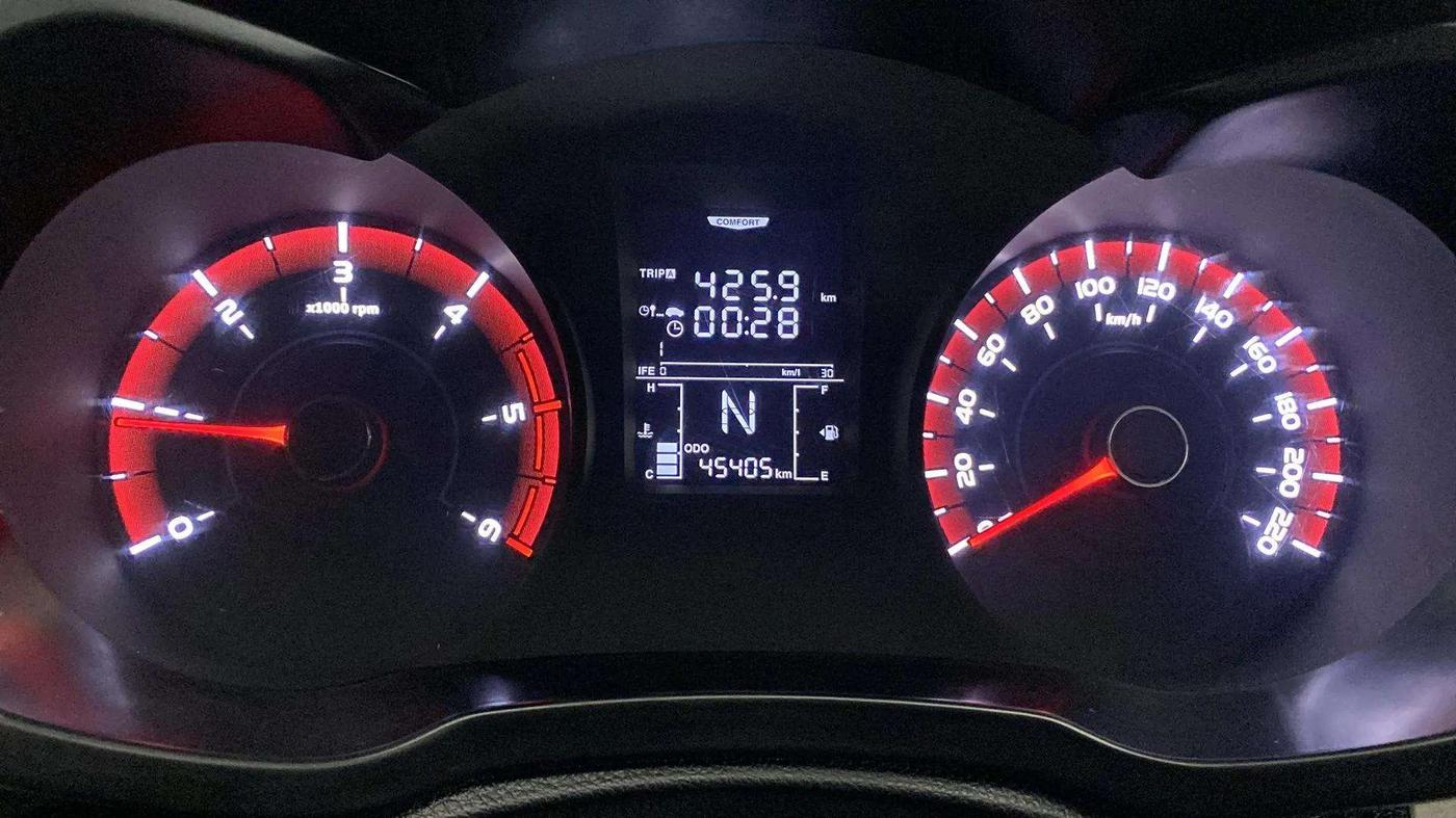 2020 Mahindra XUV300 W4 1.5 DIESEL, Diesel, Manual, 45,508 km, Odometer Image