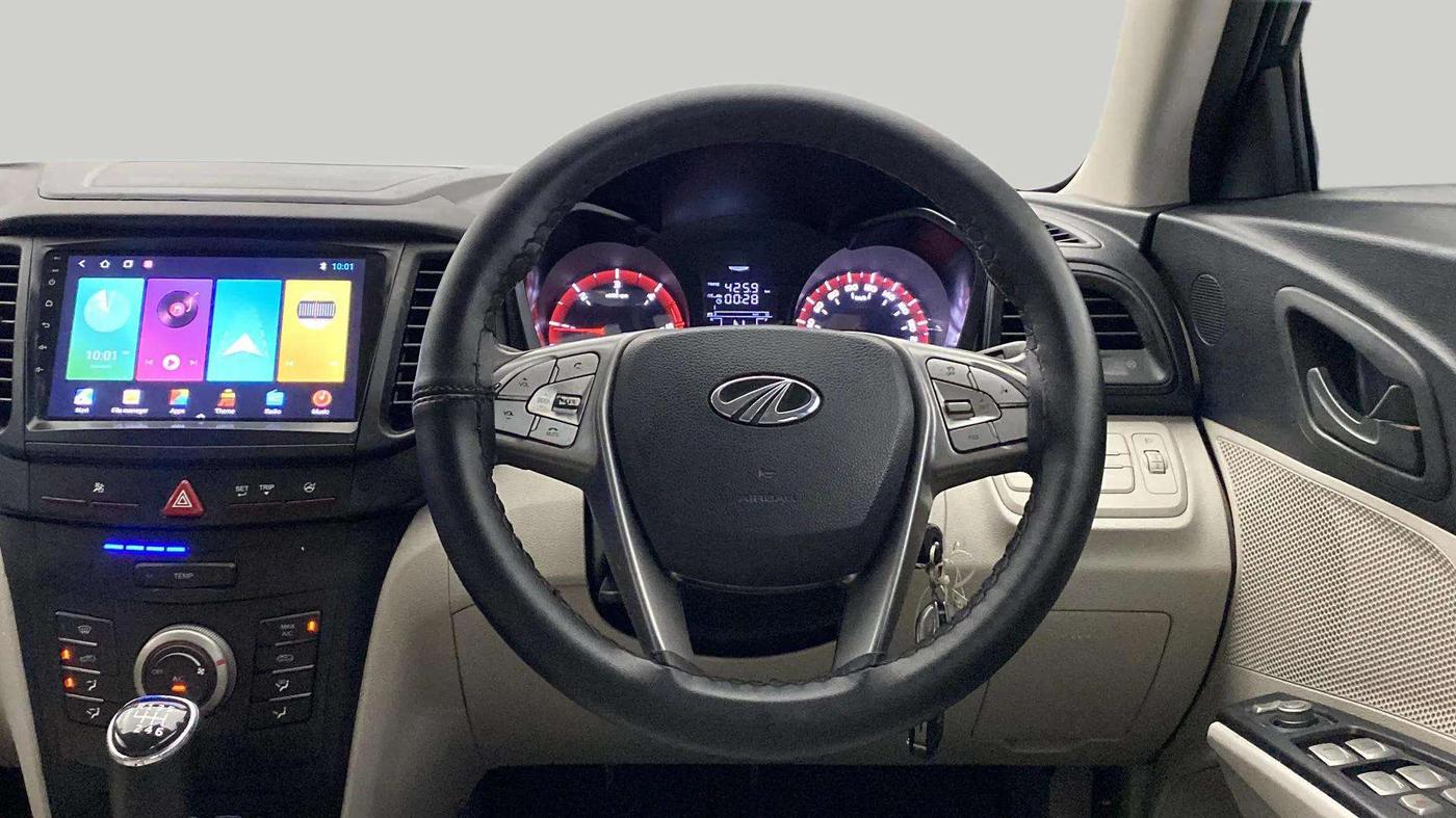 2020 Mahindra XUV300 W4 1.5 DIESEL, Diesel, Manual, 45,508 km, Steering Wheel Close Up