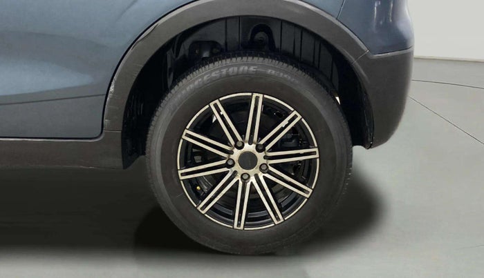 2020 Mahindra XUV300 W4 1.5 DIESEL, Diesel, Manual, 45,389 km, Left Rear Wheel