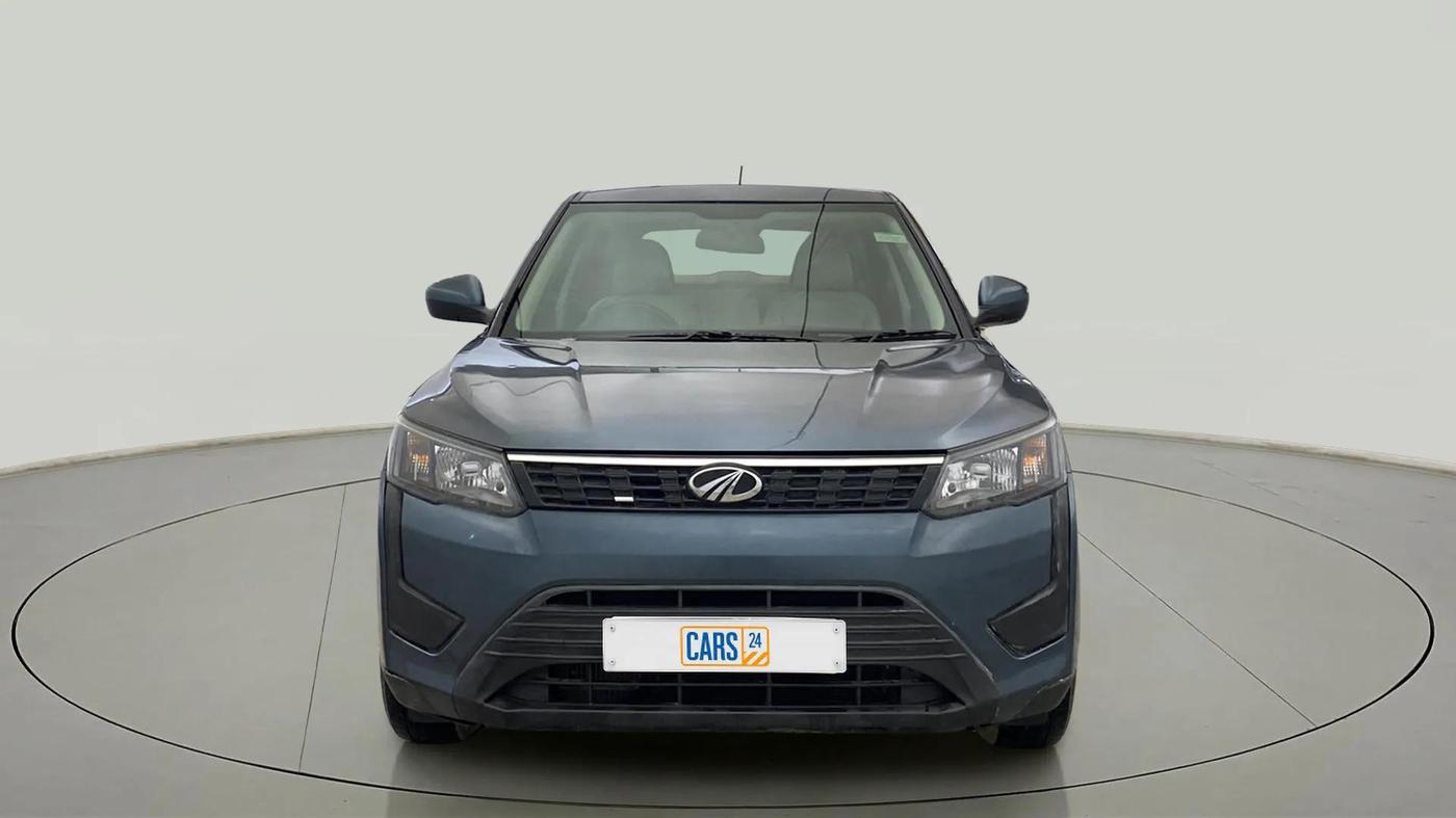 2020 Mahindra XUV300 W4 1.5 DIESEL, Diesel, Manual, 45,508 km, Front