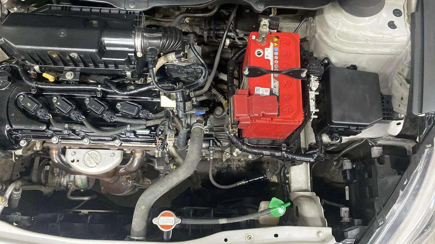 2020 Maruti Ciaz ALPHA 1.5 SHVS PETROL, Petrol, Manual, 55,345 km, Engine View - Left