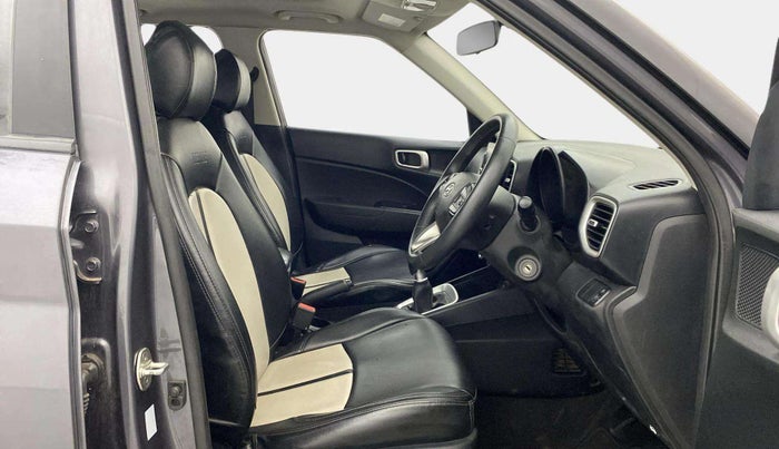 2019 Hyundai VENUE SX 1.0 TURBO, Petrol, Manual, 51,563 km, Right Side Front Door Cabin
