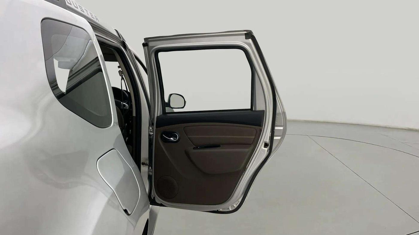 2017 Renault Duster 110 PS RXZ DIESEL, Diesel, Manual, 72,361 km, RHS Rear Door
