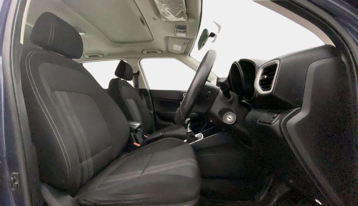2019 Hyundai VENUE SX 1.0 TURBO, Petrol, Manual, 67,264 km, Right Side Front Door Cabin