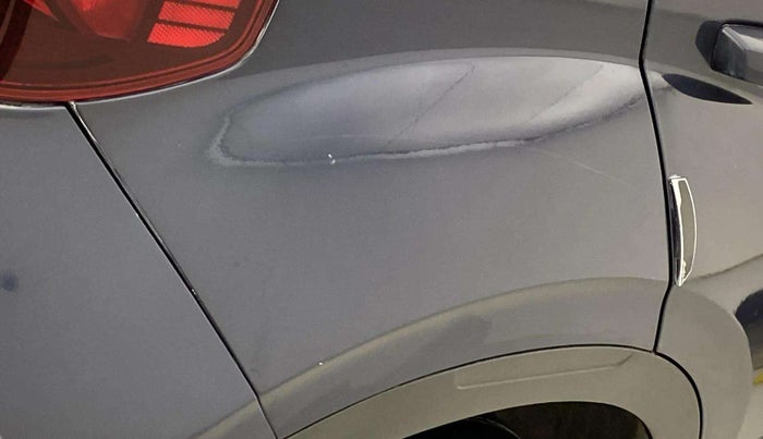 2019 Hyundai VENUE SX 1.0 TURBO, Petrol, Manual, 67,264 km, Right quarter panel - Minor scratches