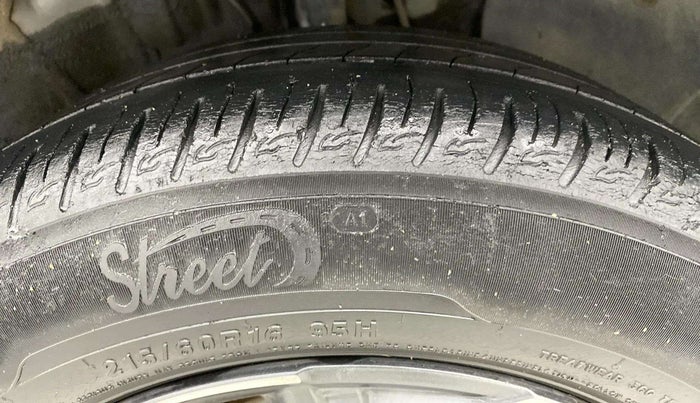 2019 Hyundai VENUE SX 1.0 TURBO, Petrol, Manual, 67,264 km, Right Front Tyre Tread
