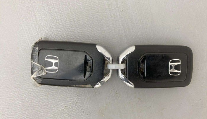 2018 Honda Jazz 1.2L I-VTEC VX CVT, Petrol, Automatic, 41,725 km, Key Close Up