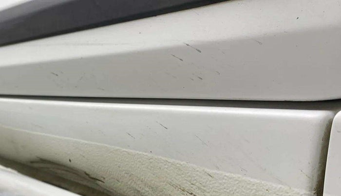 2017 Hyundai Elite i20 SPORTZ 1.2, Petrol, Manual, 73,349 km, Right running board - Slightly dented