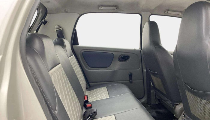 2014 Maruti Alto K10 VXI, Petrol, Manual, 60,292 km, Right Side Rear Door Cabin