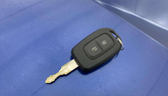 2019 Renault Kwid CLIMBER 1.0 AMT, Petrol, Automatic, 49,302 km, Key Close Up
