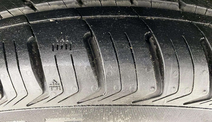 2020 Hyundai Verna S PLUS 1.5 CRDI, Diesel, Manual, 78,437 km, Right Rear Tyre Tread