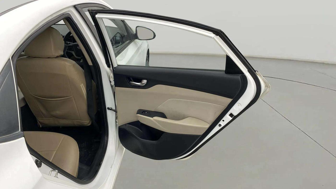 2020 Hyundai Verna S PLUS 1.5 CRDI, Diesel, Manual, 78,688 km, RHS Rear Door