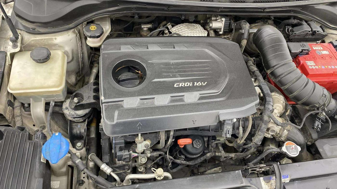 2020 Hyundai Verna S PLUS 1.5 CRDI, Diesel, Manual, 78,688 km, Engine View - Right
