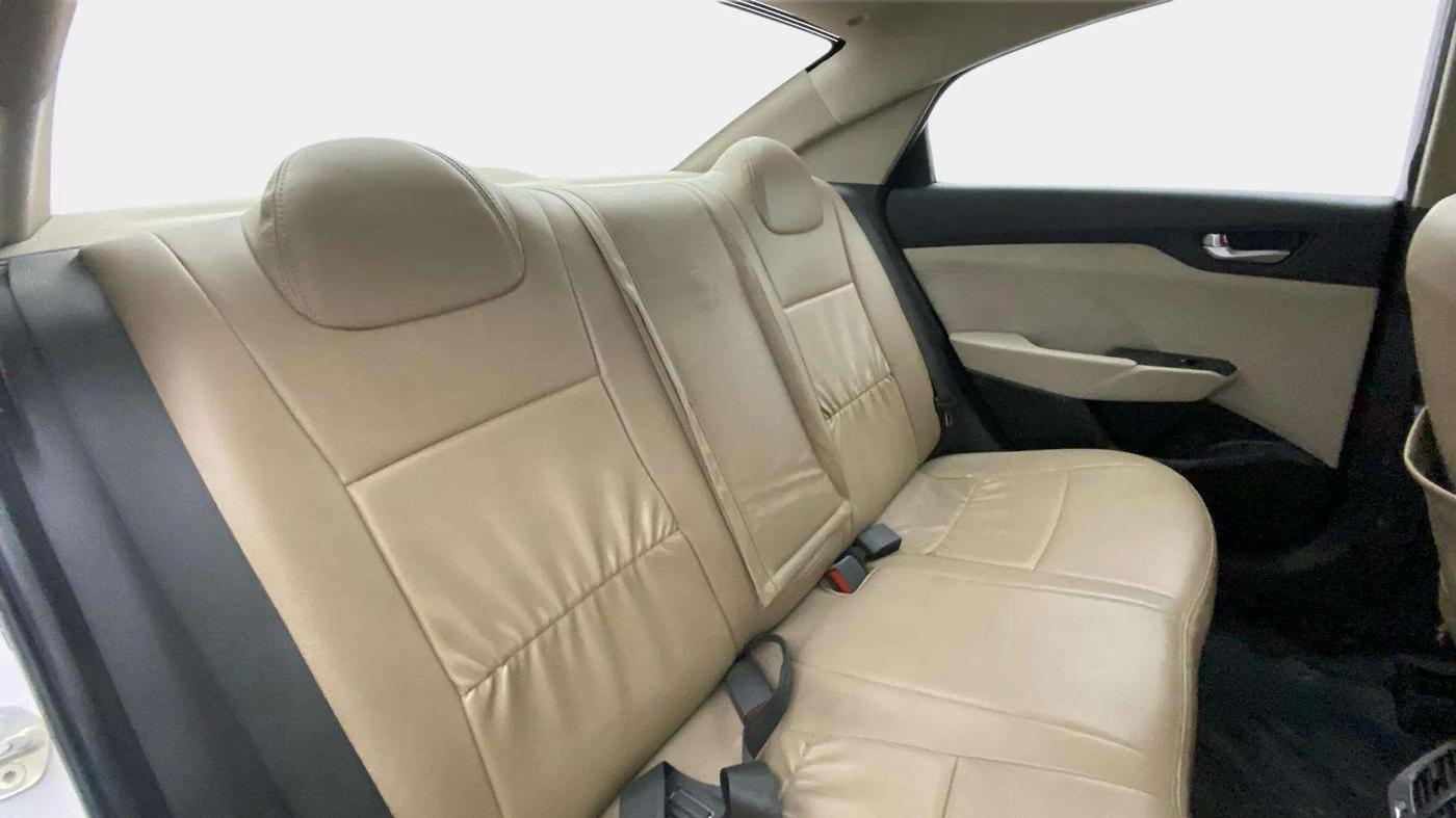 2020 Hyundai Verna S PLUS 1.5 CRDI, Diesel, Manual, 78,688 km, Right Side Rear Door Cabin