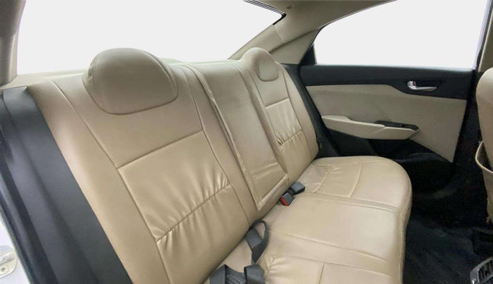 2020 Hyundai Verna S PLUS 1.5 CRDI, Diesel, Manual, 78,437 km, Right Side Rear Door Cabin