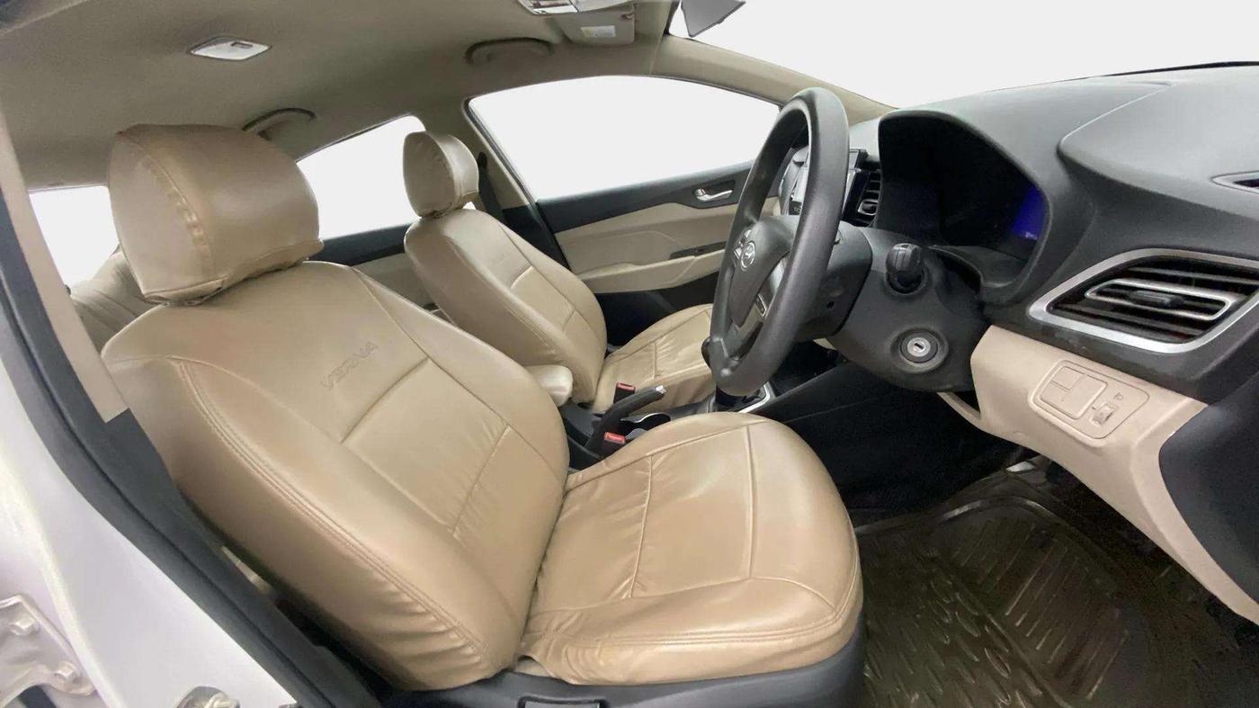 2020 Hyundai Verna S PLUS 1.5 CRDI, Diesel, Manual, 78,688 km, Right Side Front Door Cabin