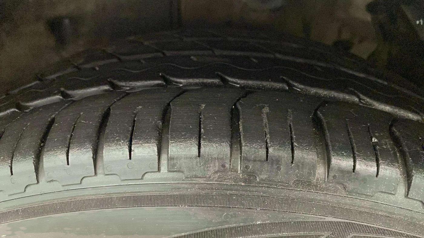 2019 Honda Civic 1.8L I-VTEC V CVT, Petrol, Automatic, 77,466 km, Left Front Tyre Tread