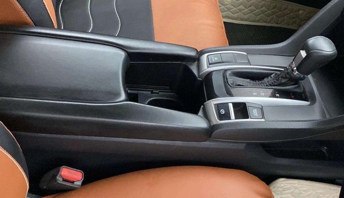2019 Honda Civic 1.8L I-VTEC V CVT, Petrol, Automatic, 77,466 km, Gear Lever