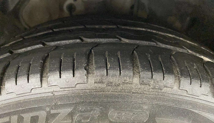 2019 Honda Civic 1.8L I-VTEC V CVT, Petrol, Automatic, 77,466 km, Right Front Tyre Tread