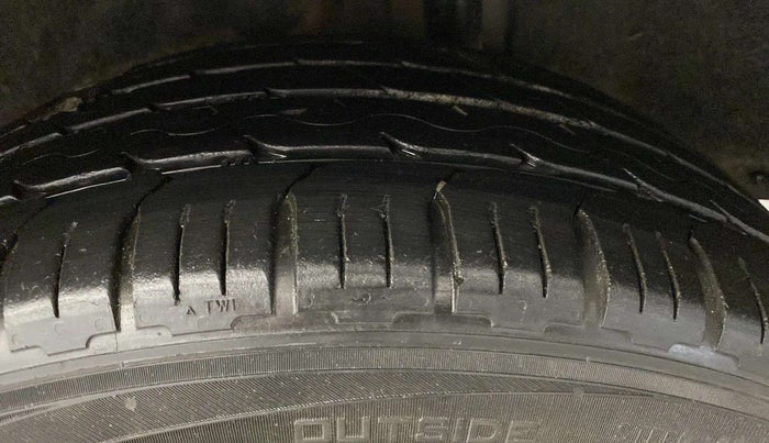 2019 Honda Civic 1.8L I-VTEC V CVT, Petrol, Automatic, 77,466 km, Left Rear Tyre Tread